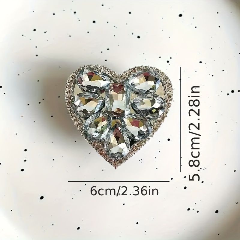 Rhinestone Decor Heart-Shaped Phone Socket
